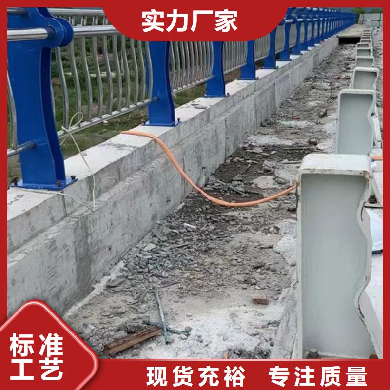 道路隔离护栏全国走货灯光护栏品质保证